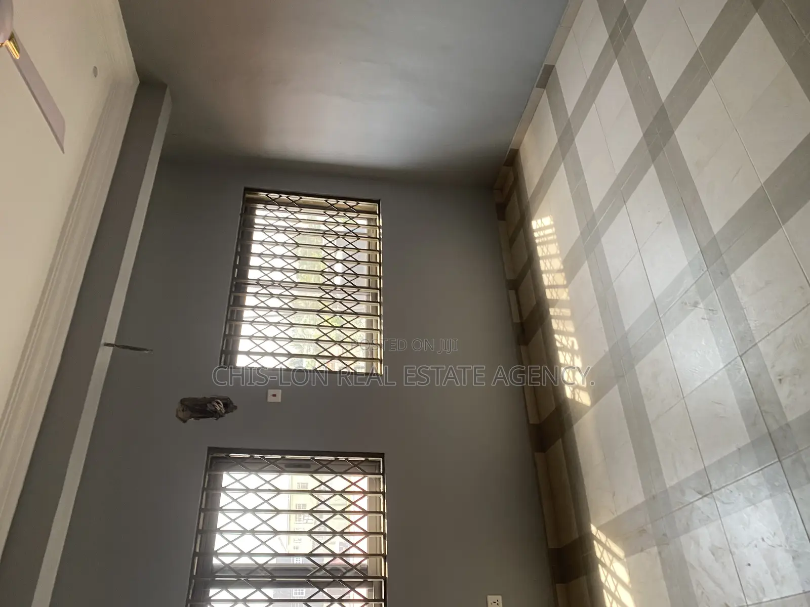 1bdrm Apartment in Karkarba Before Kfc, Adade for rent