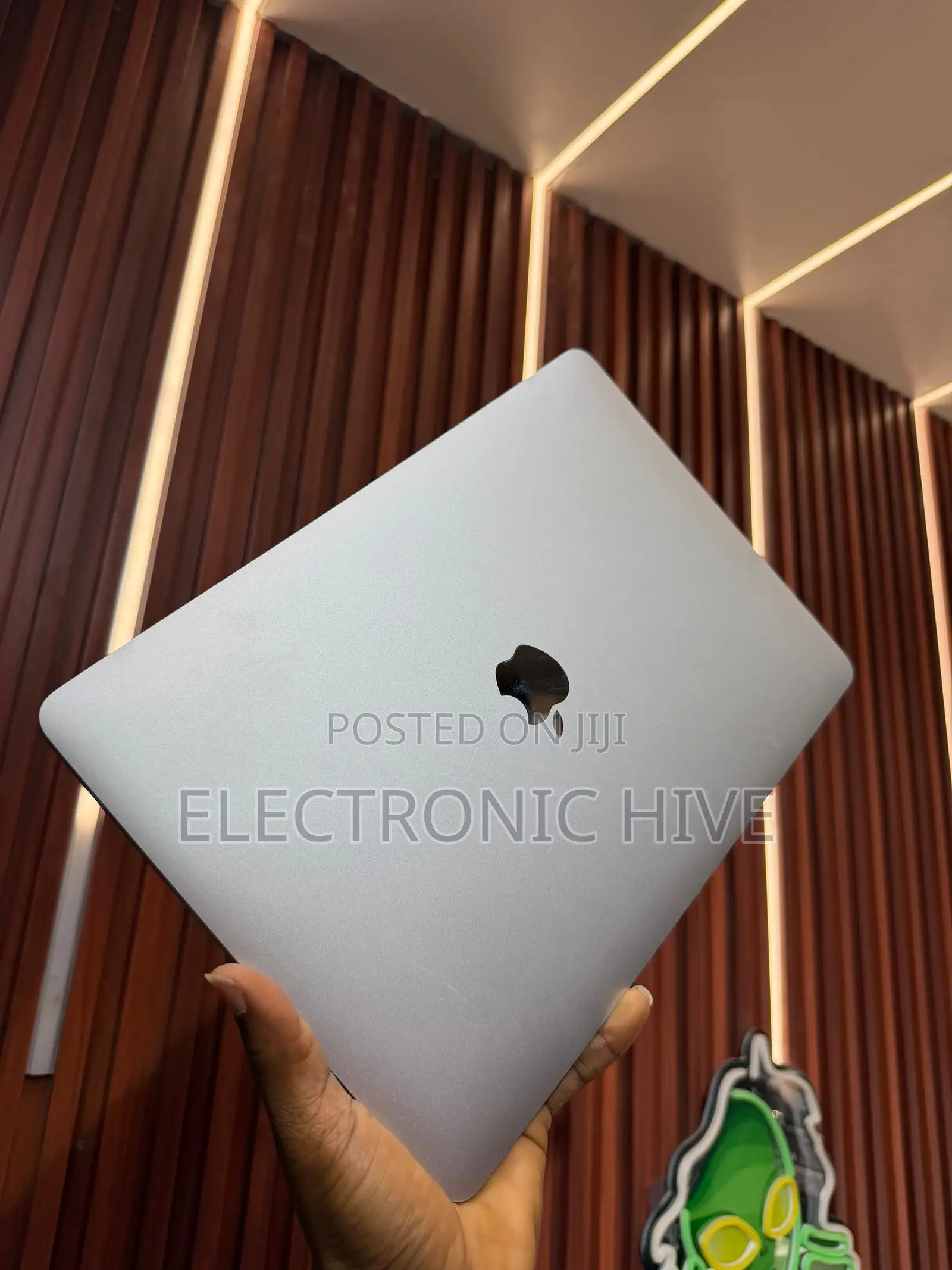 Laptop Apple MacBook Pro 16GB Intel Core I7 SSD 1T