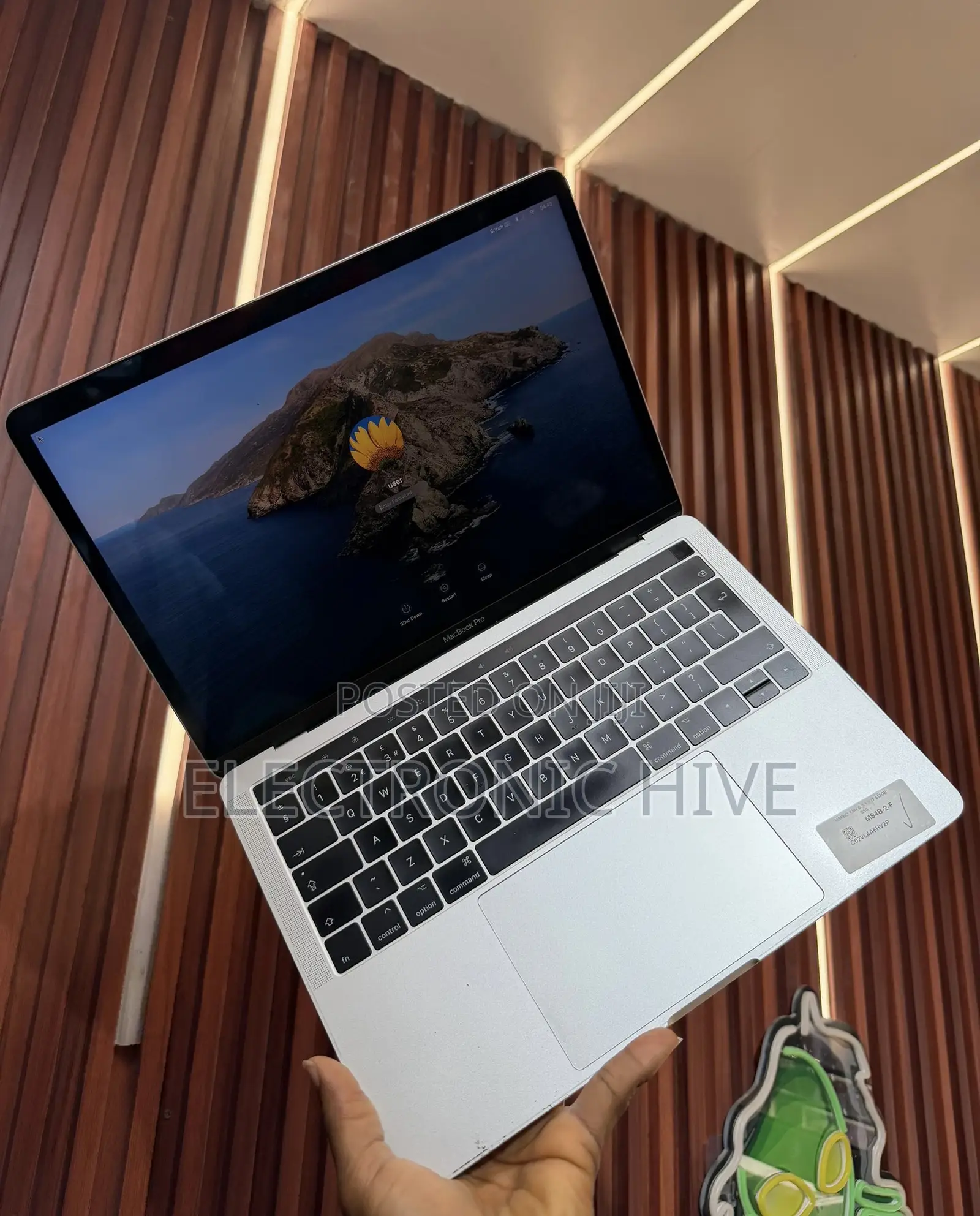 Laptop Apple MacBook Pro 16GB Intel Core I7 SSD 1T