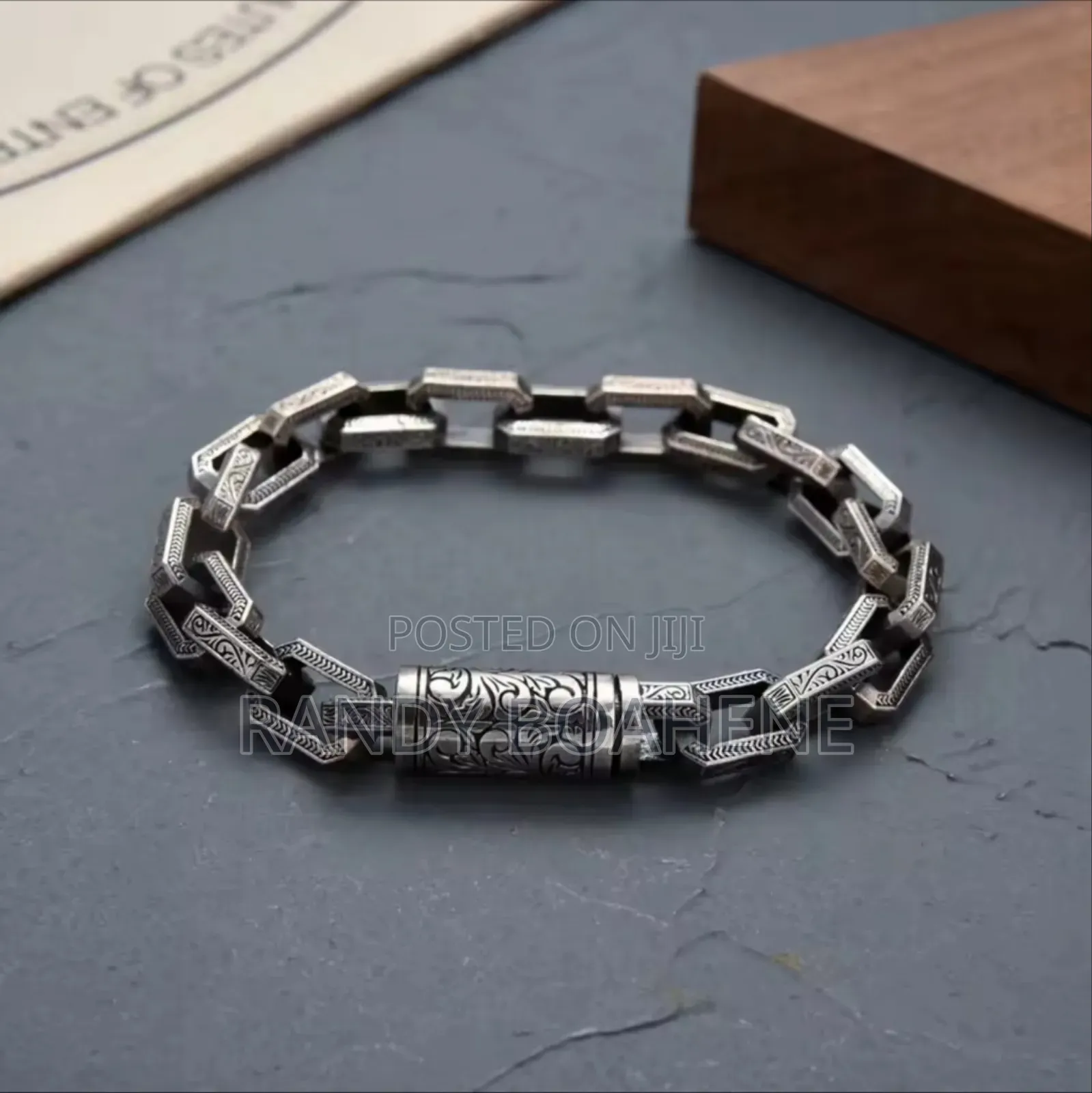 New Rattan Grass Pattern Bracelet