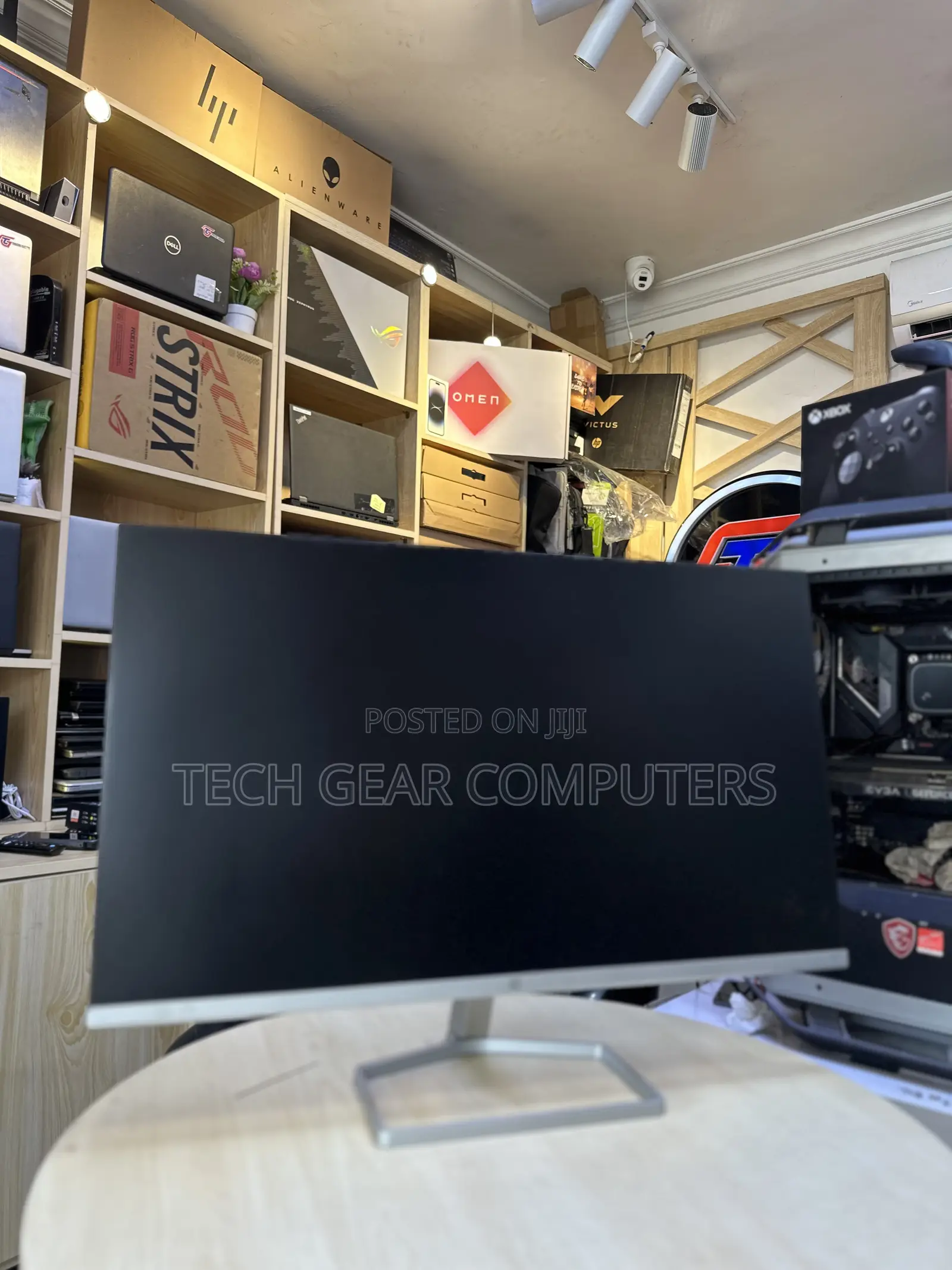 Hp M27f Monitor, 27" Screen, Full Hd Ips, 75hz, Response Time: 5ms