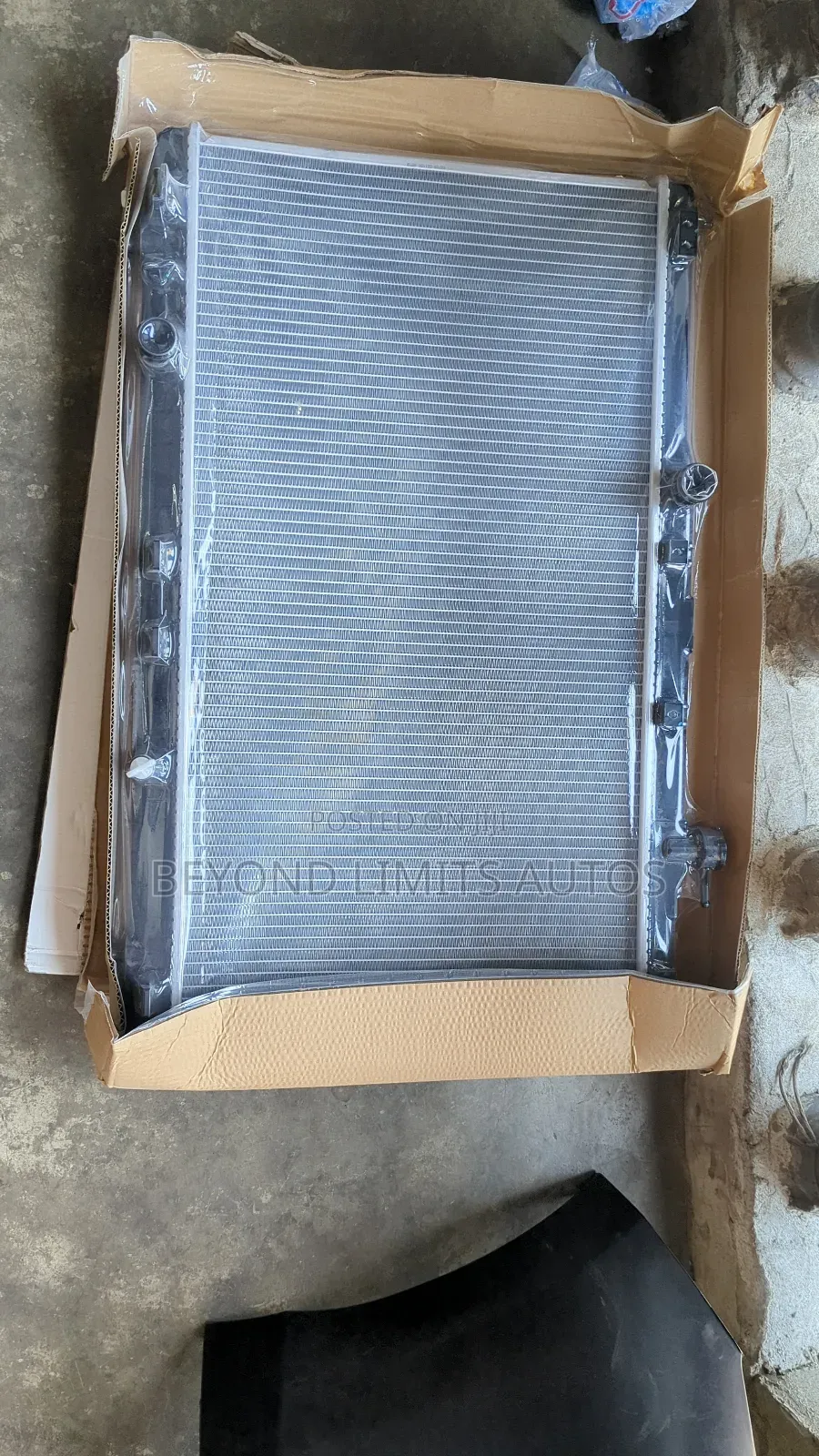 Honda Accord 2013,2014,2015,2016,2017 Radiator / Water Tank