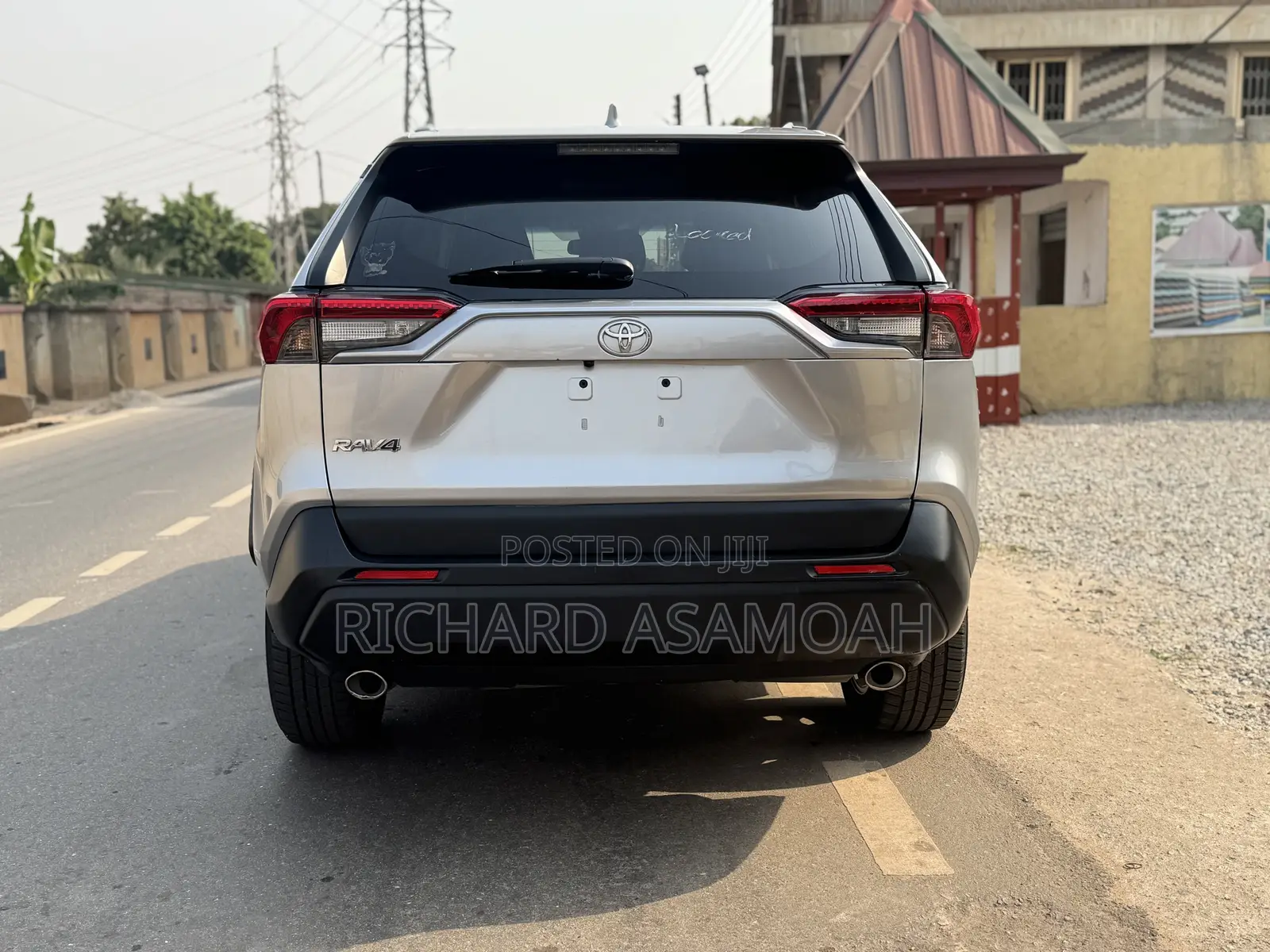 Toyota RAV4 XLE Premium AWD 2020 Silver