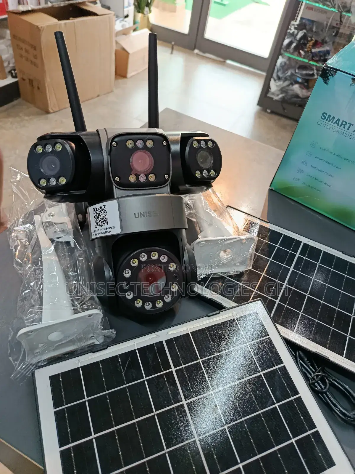 4 Lens Solar 4g ( Dual Solar Panel)