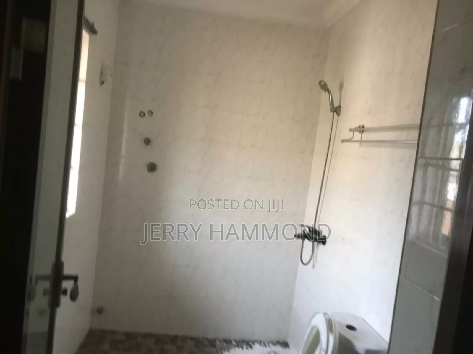 2bdrm House in Greda Estate Around for rent