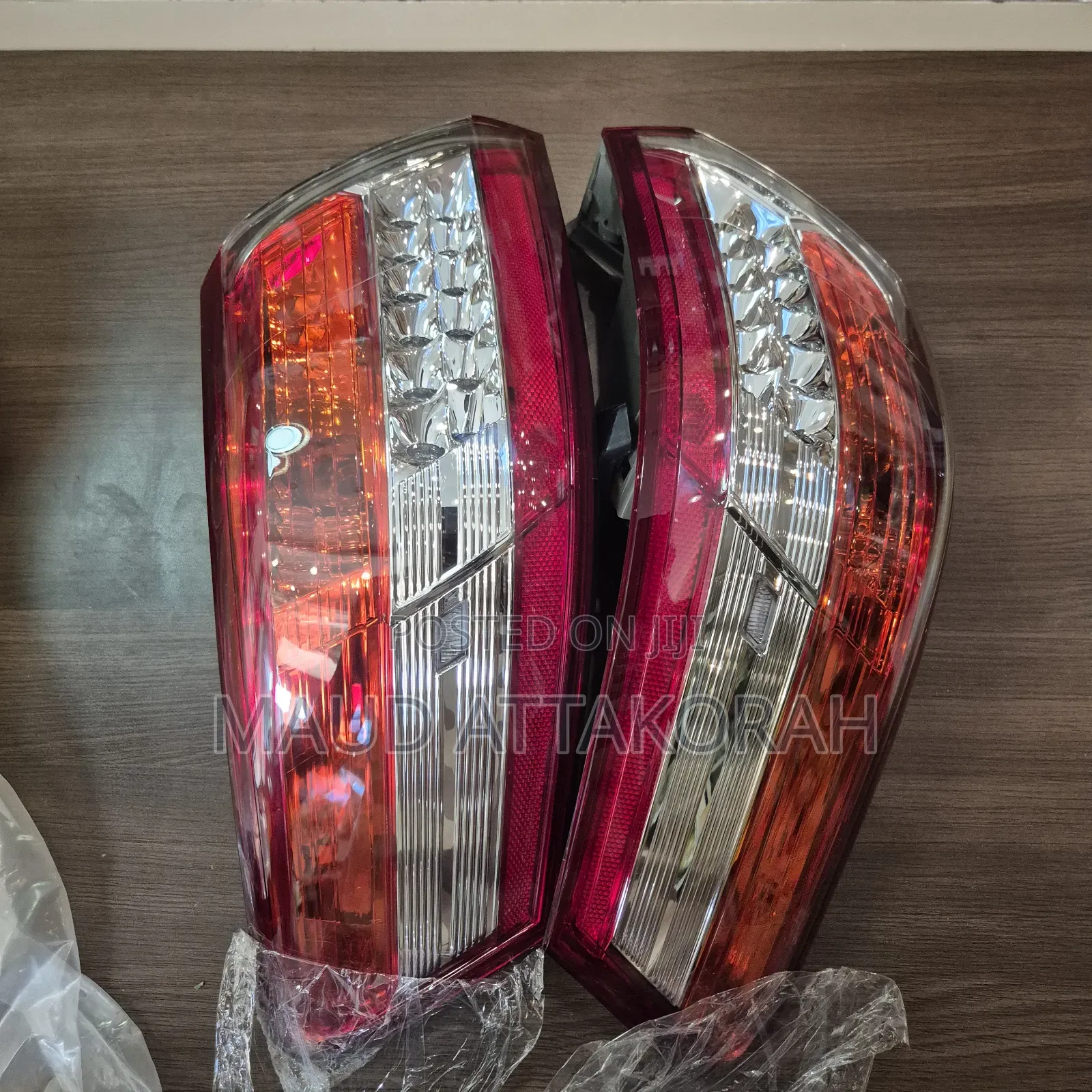 Toyota Camry 10-11 Tail Light
