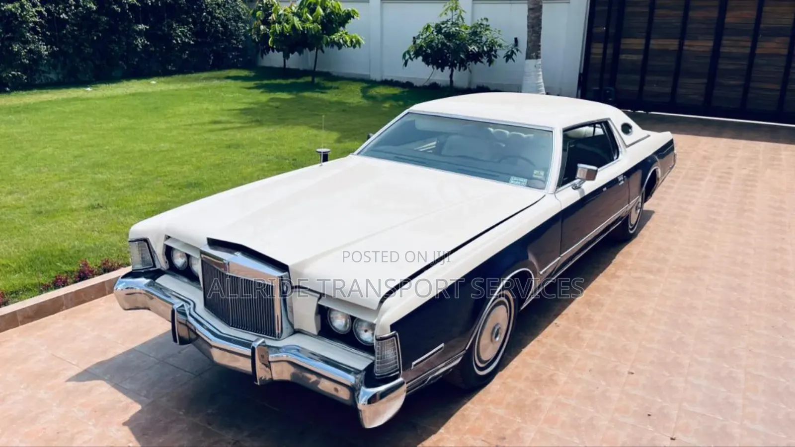 Lincoln Town Car 1981 Off white