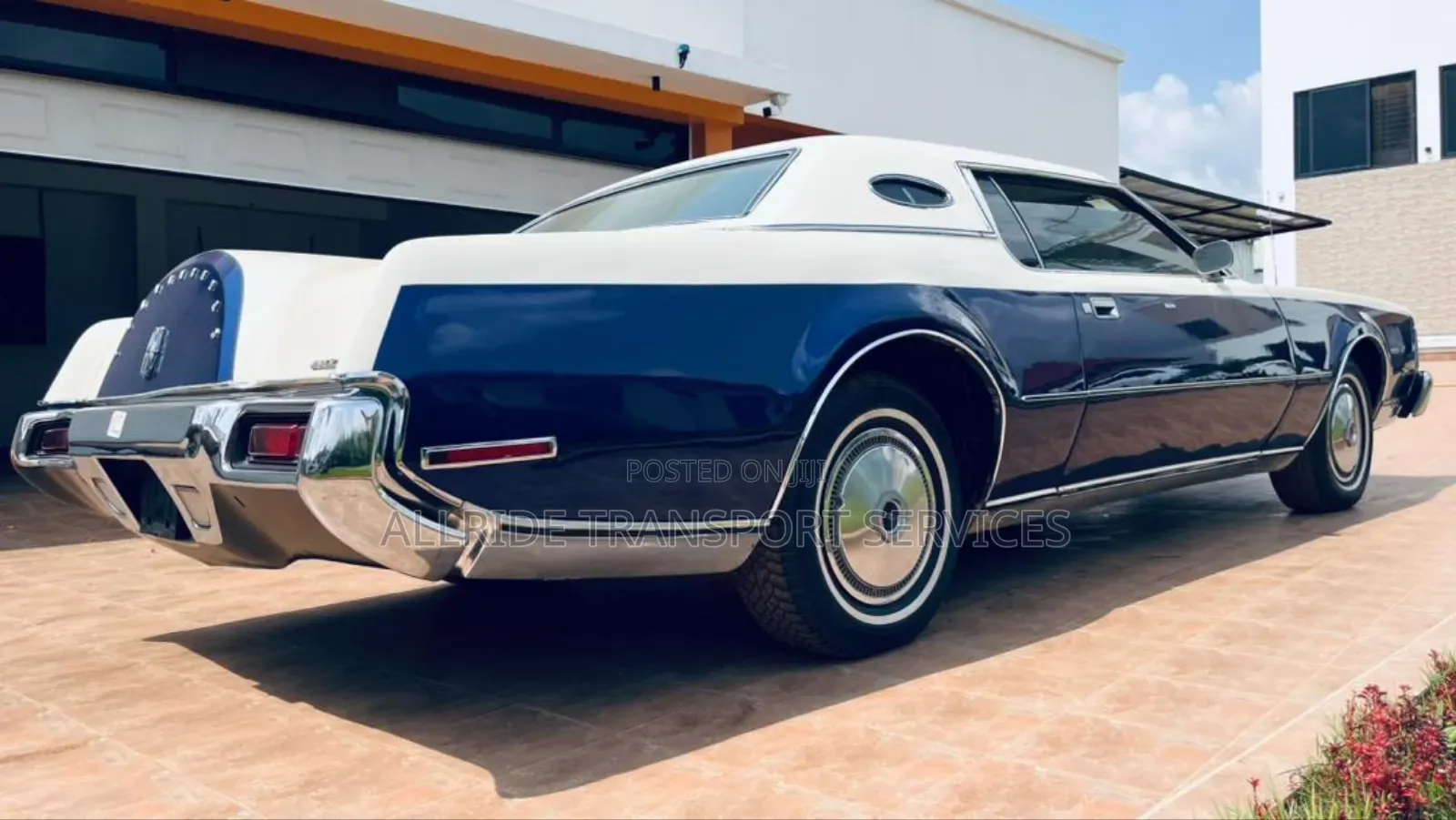Lincoln Town Car 1981 Off white
