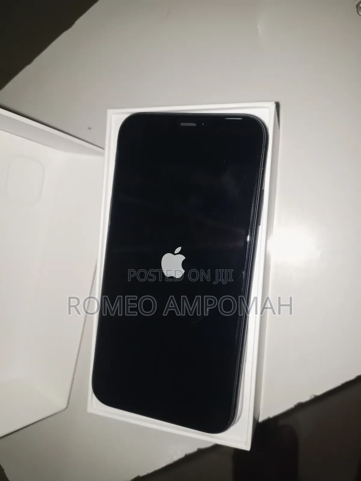 Apple iPhone 11 64 GB Black