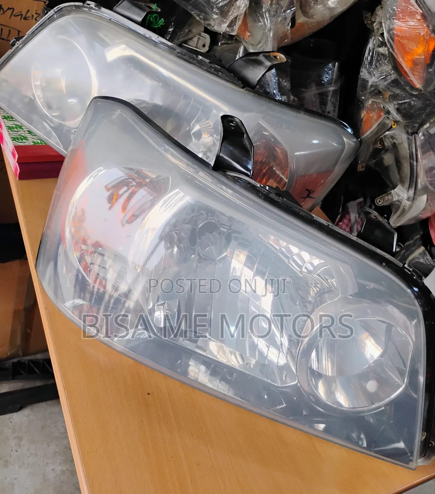 Toyota Highlander 2005 Headlight Used