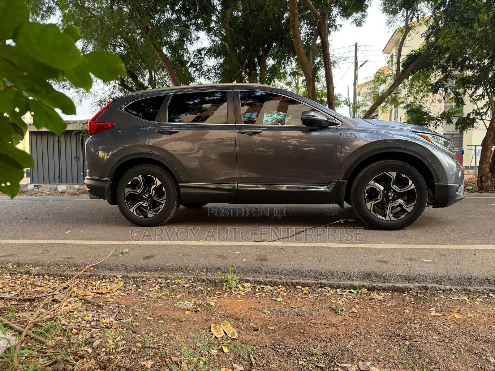 Honda CR-V Touring AWD 2018 Gray