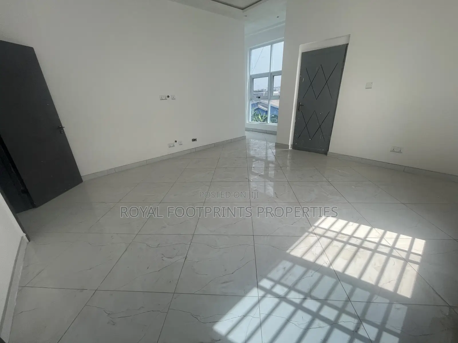 Furnished 2bdrm Duplex in Royal Footprints, Ashaley Botwe for sale