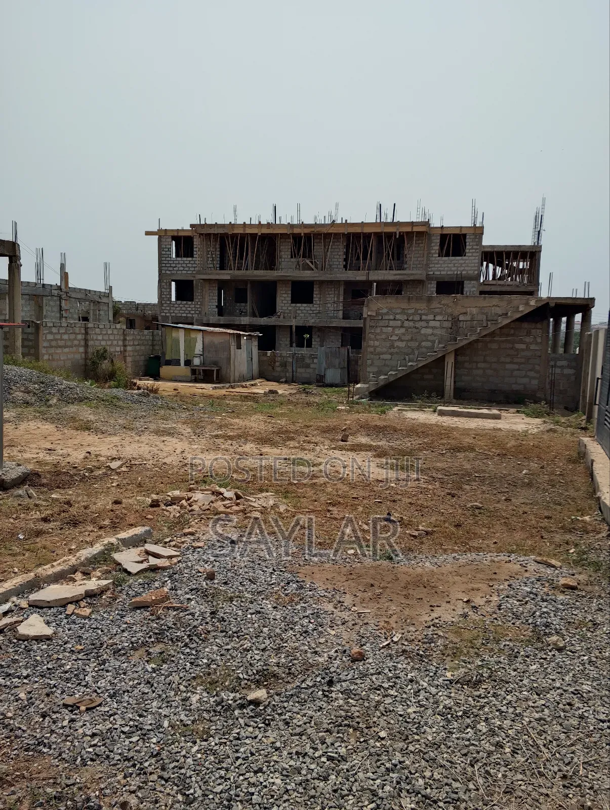 An Uncompleted Story Building for Sale Klagon Waterworks
