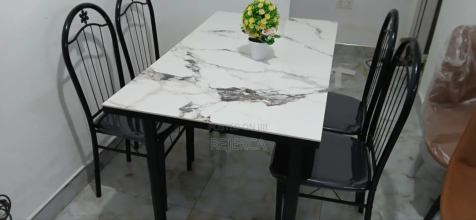 Affordable Dinning Set