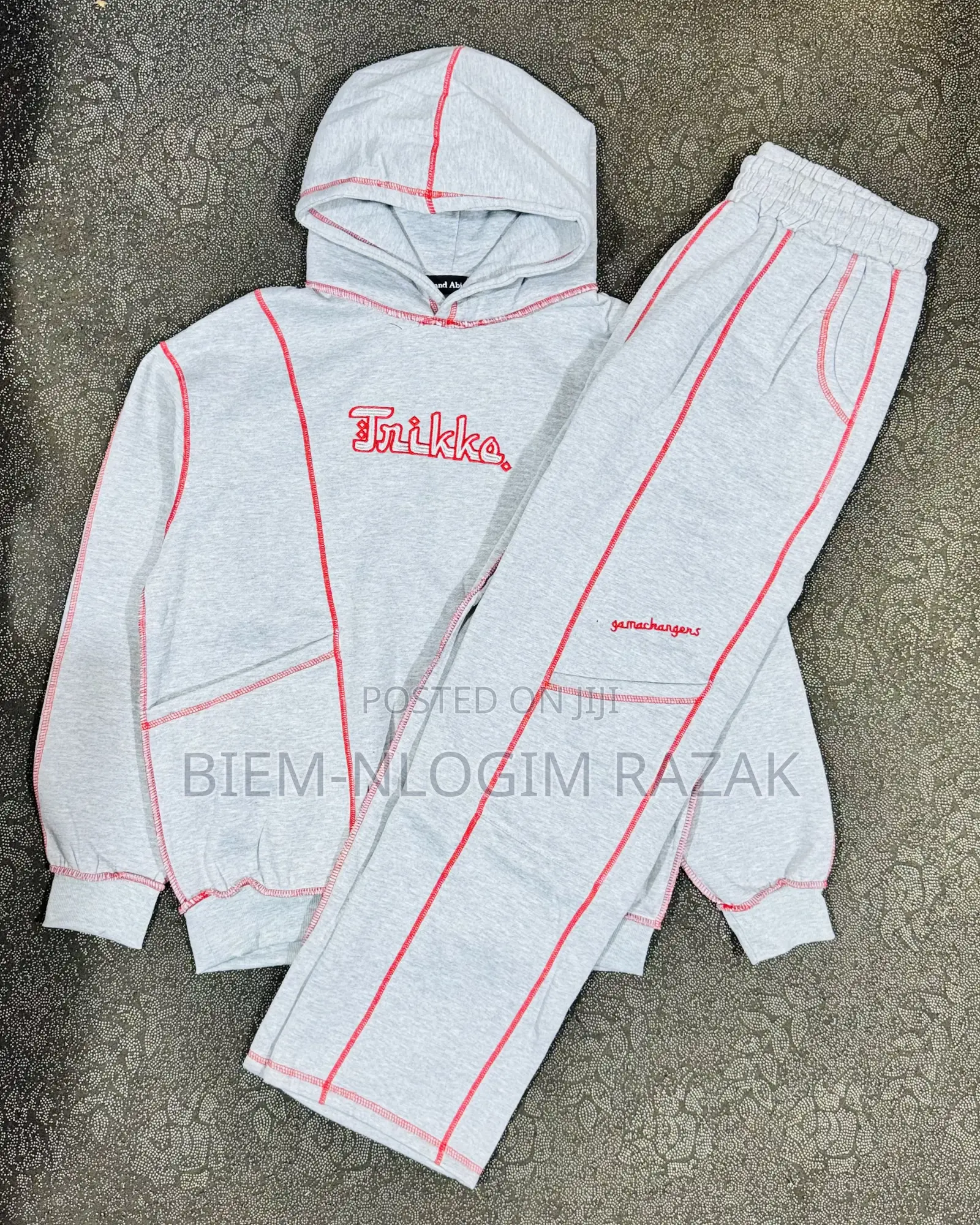 Thick Hooded Top N Down Available in Stock