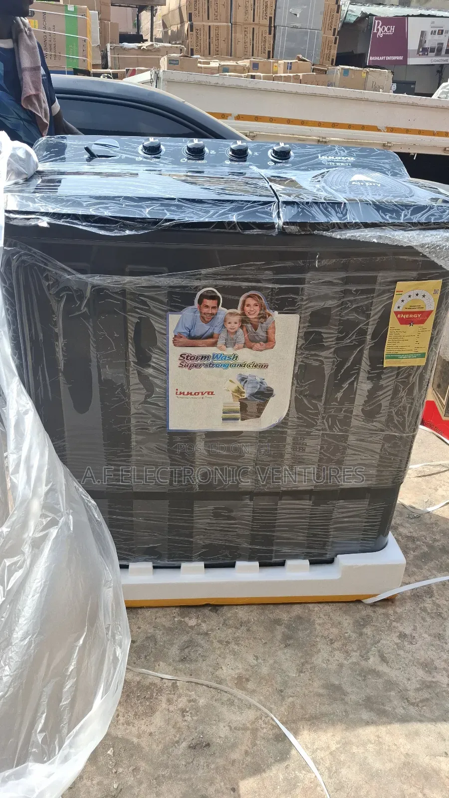 Innova 18kg Twin Tub Top Load Semi-Automatic Washing Machine