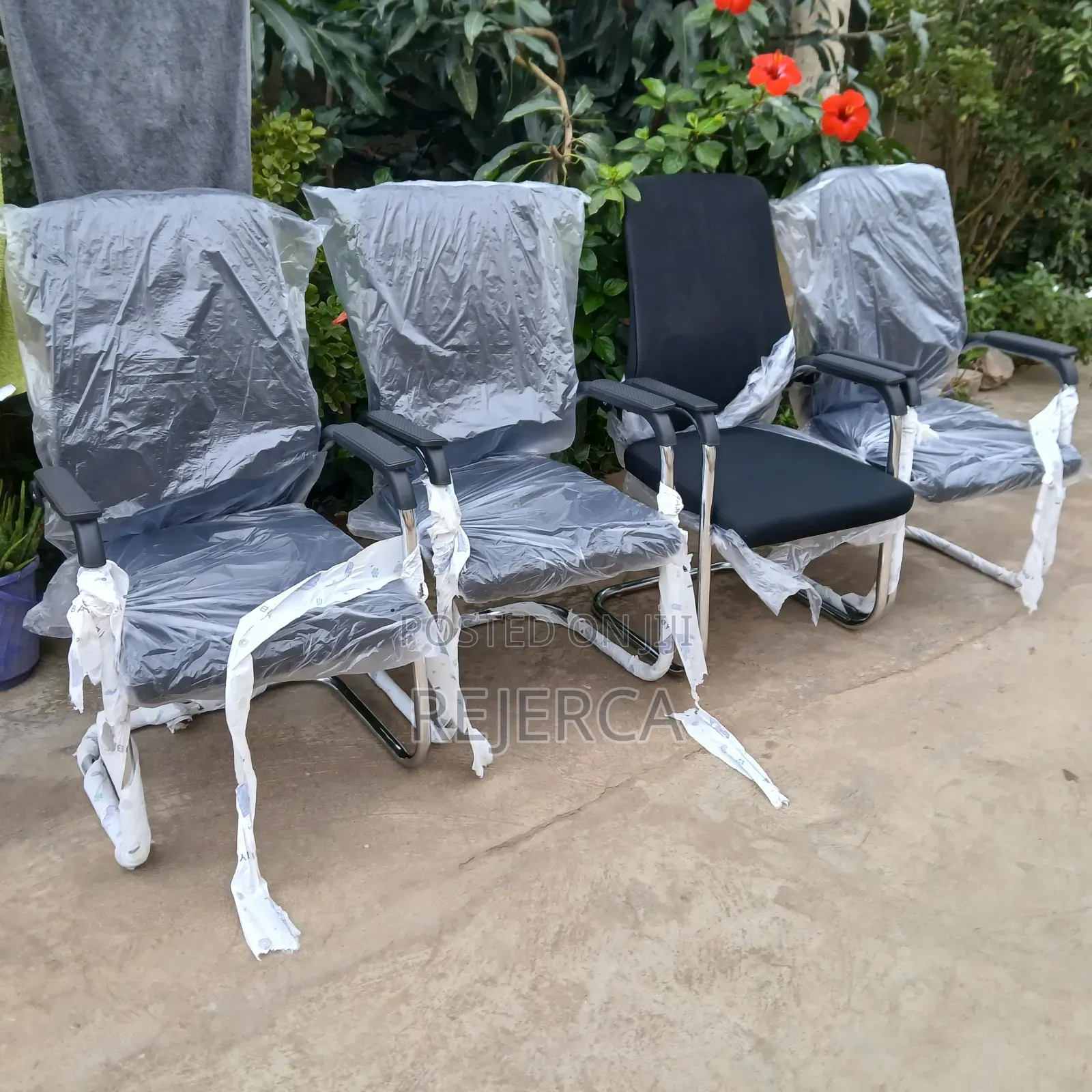 Visitors Chair