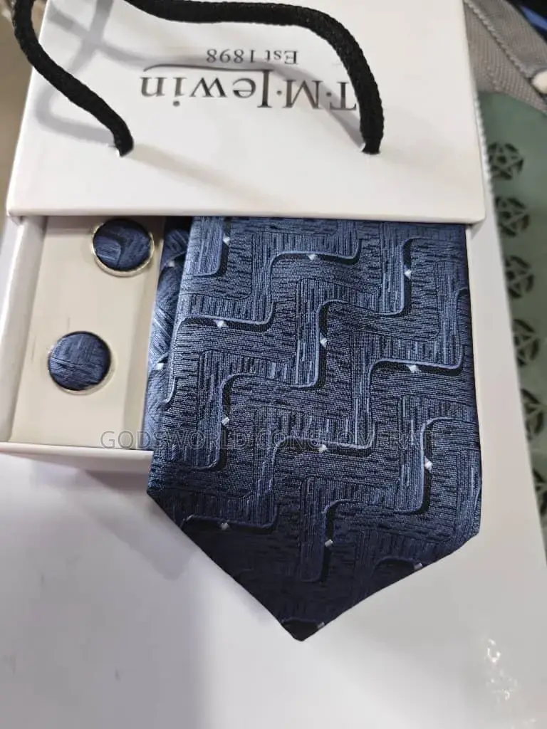 Flying Ties