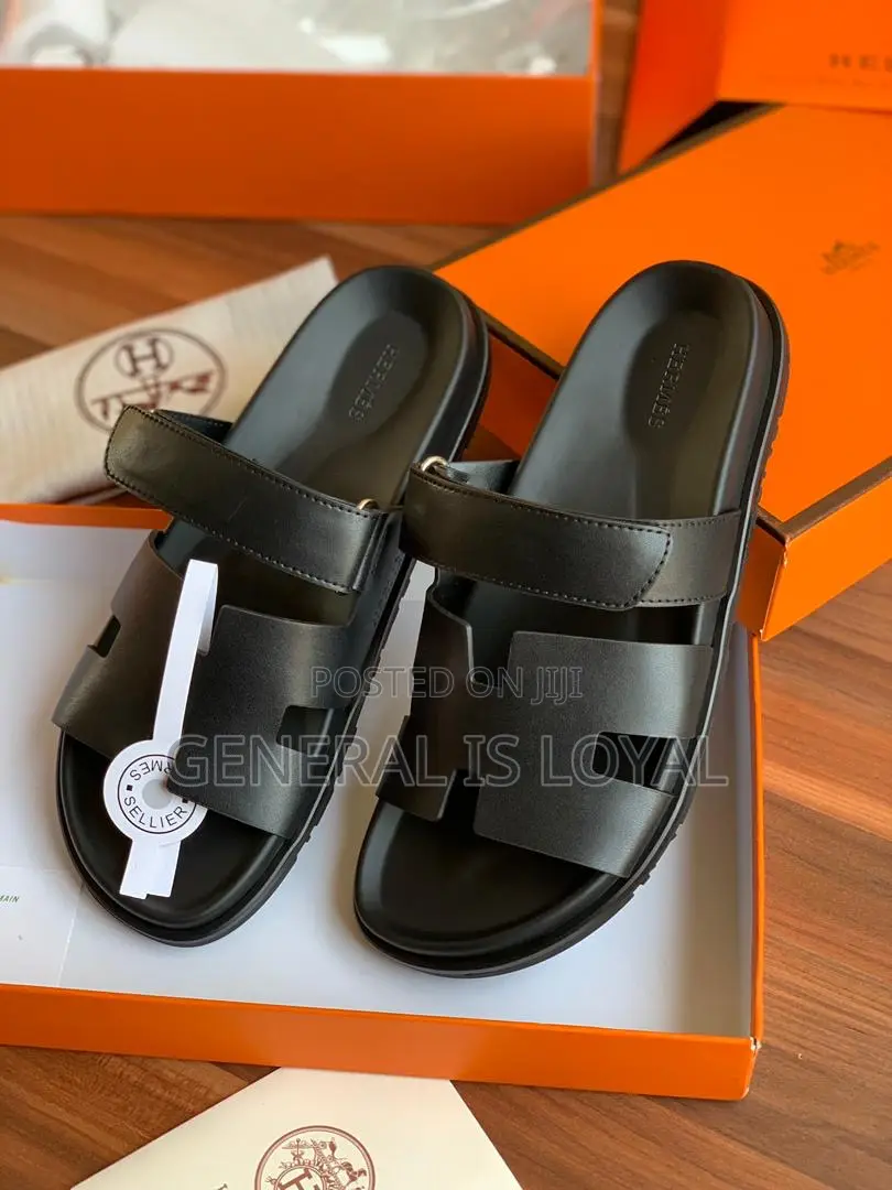 Hermès Chypre Sandals In Black Calfskin Leather.