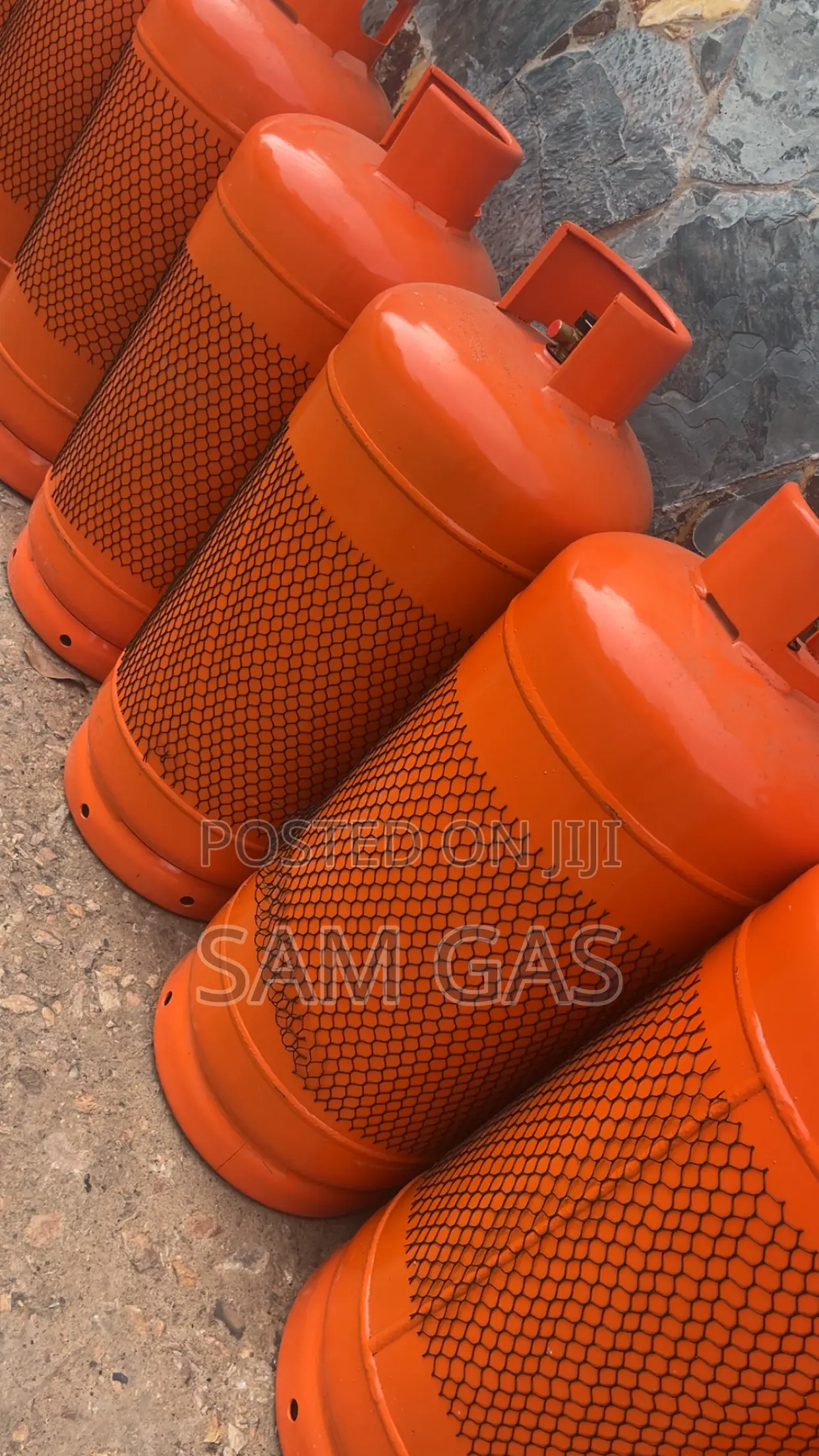Brand New Gas Cylinders ( 28kg )