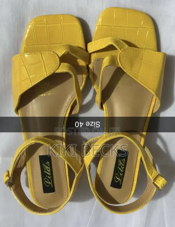 Ladies Mini Heel Sandals