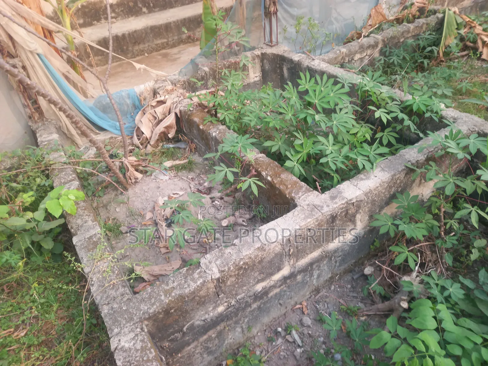 Half Plot for Sale at Mampongteng Korea. ( 4 Bedrooms Foundation (