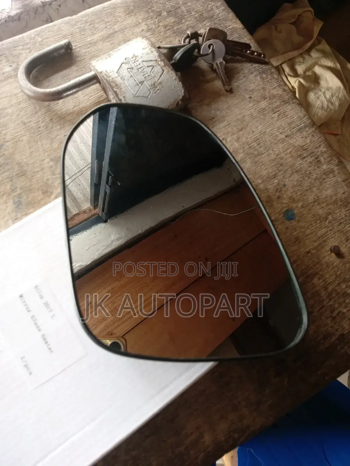 Rav4, Tacoma , Hilux Mirror Glass