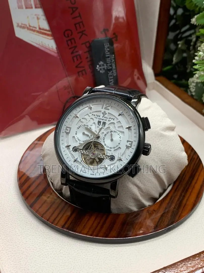 Black Leather Patek Philippe Automatic Watch With Black/White Surface