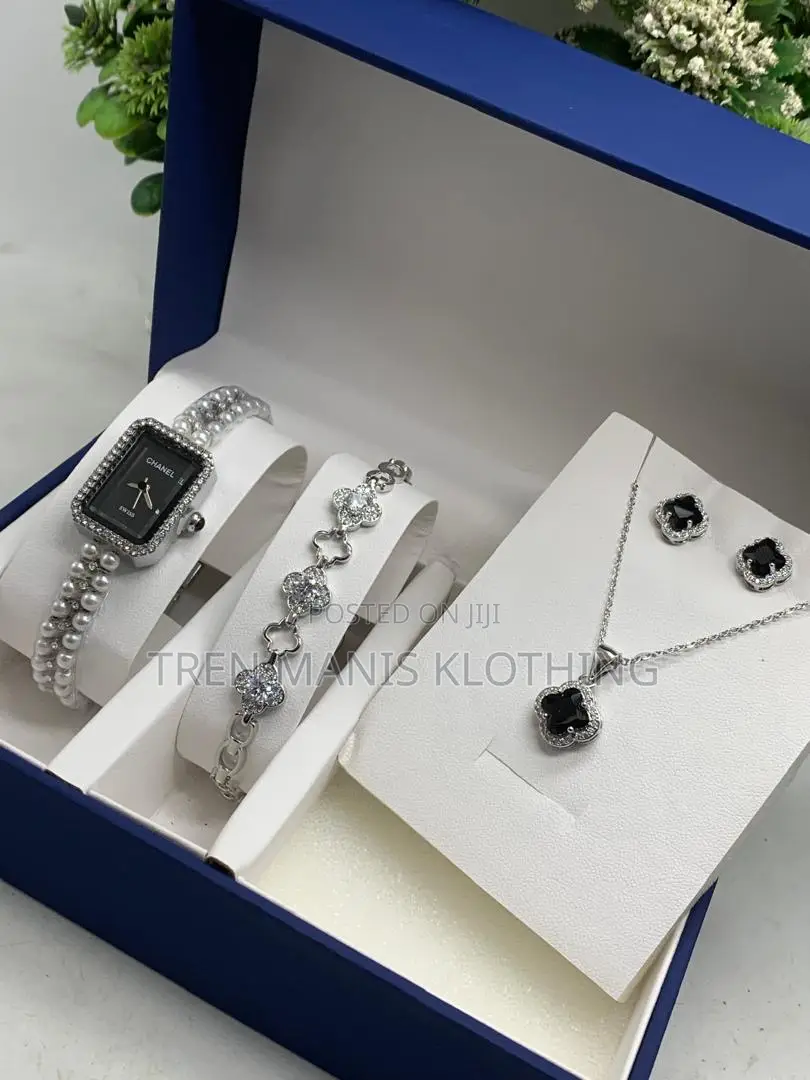 Beautiful Ladies Watch/Bracelet/Necklace/Earrings
