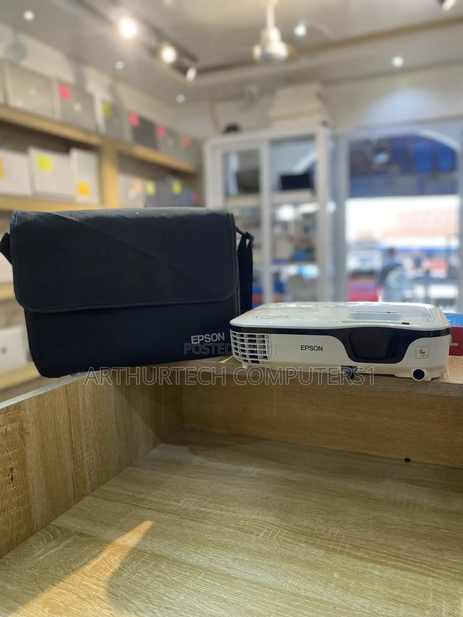 Epson Ex3212 Svga Projector