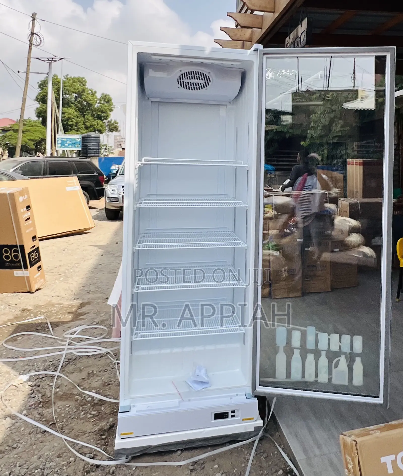 Energy Saving Zara-600dfg Energy 1 Door Electric Beverage Cooler.