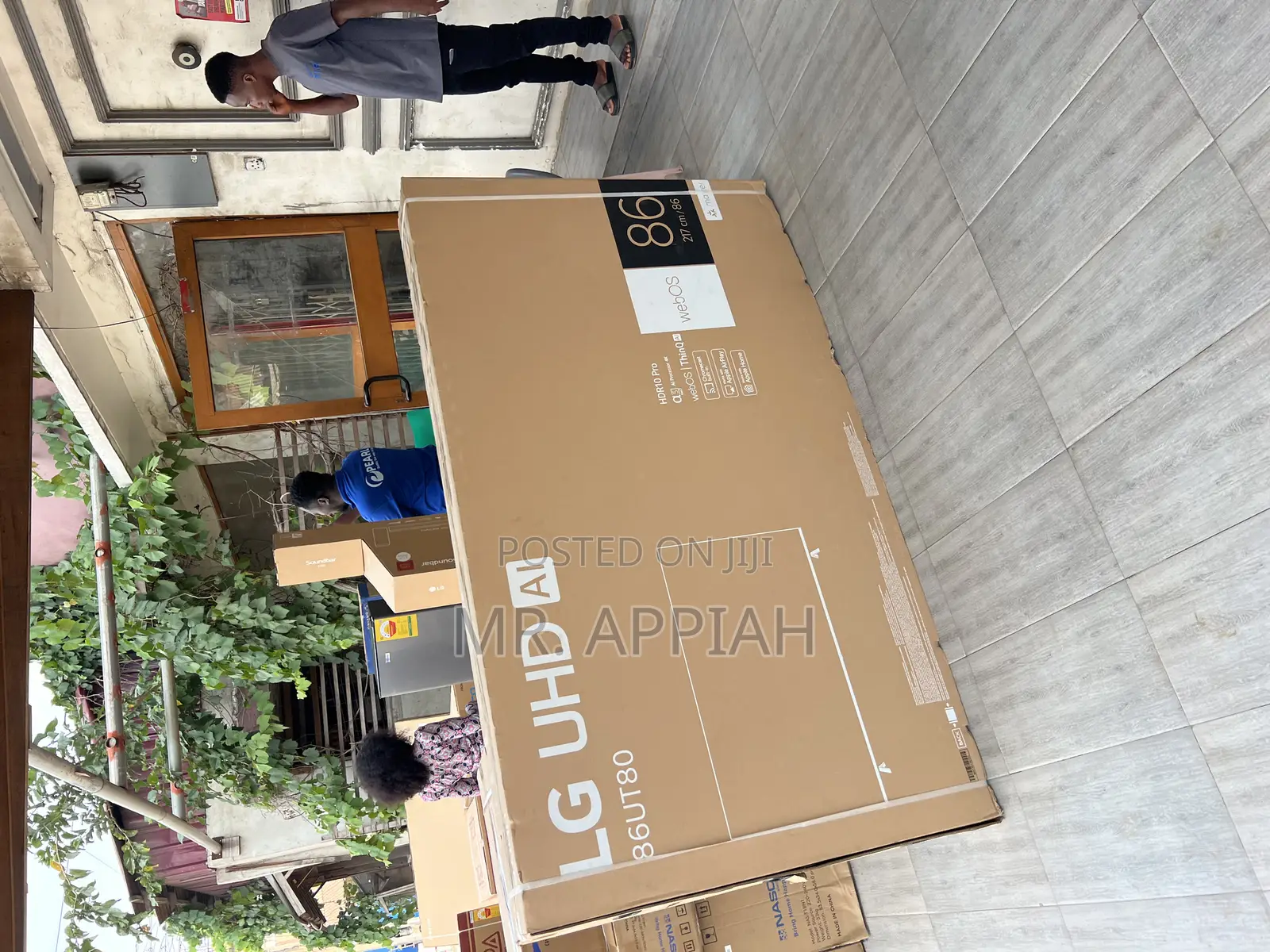 Lg 86ut80006r 86” Smart Satellite Uhd With Magic Remote Control.