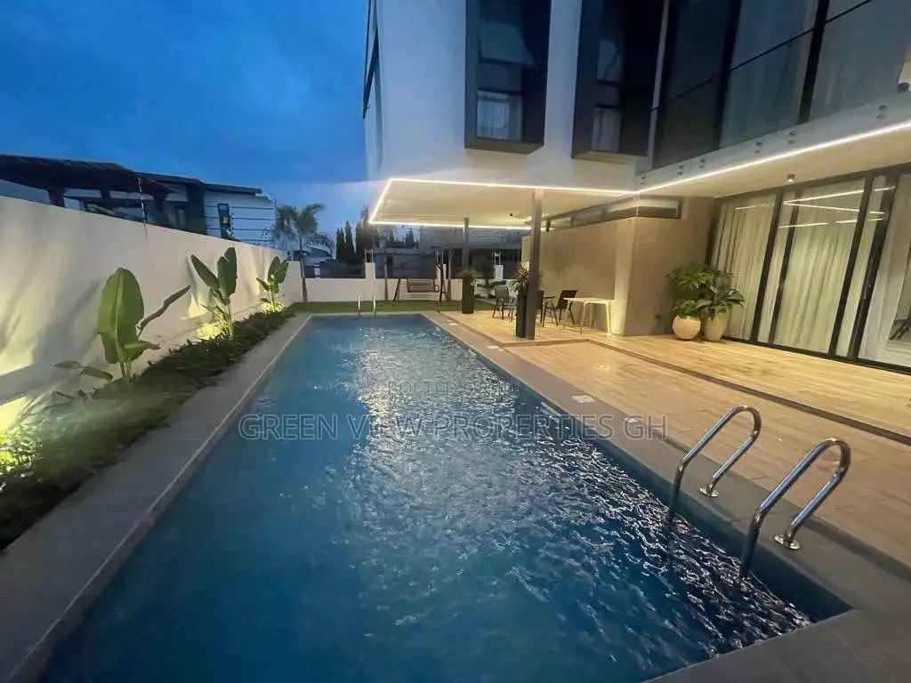Furnished 6bdrm Mansion in Airport Residential Area for sale