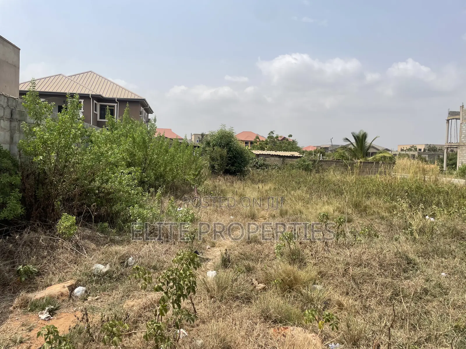 A Plot of Land Is for Sale in Comm.25 Tema Peace Be