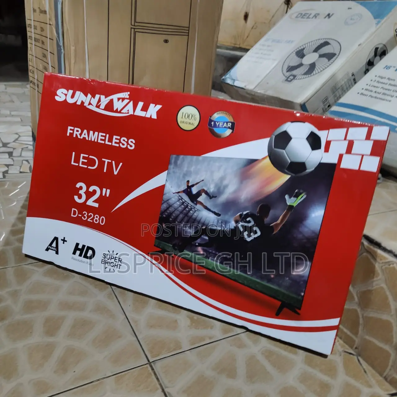 Top Standard 32'' Digital Satelite Tv