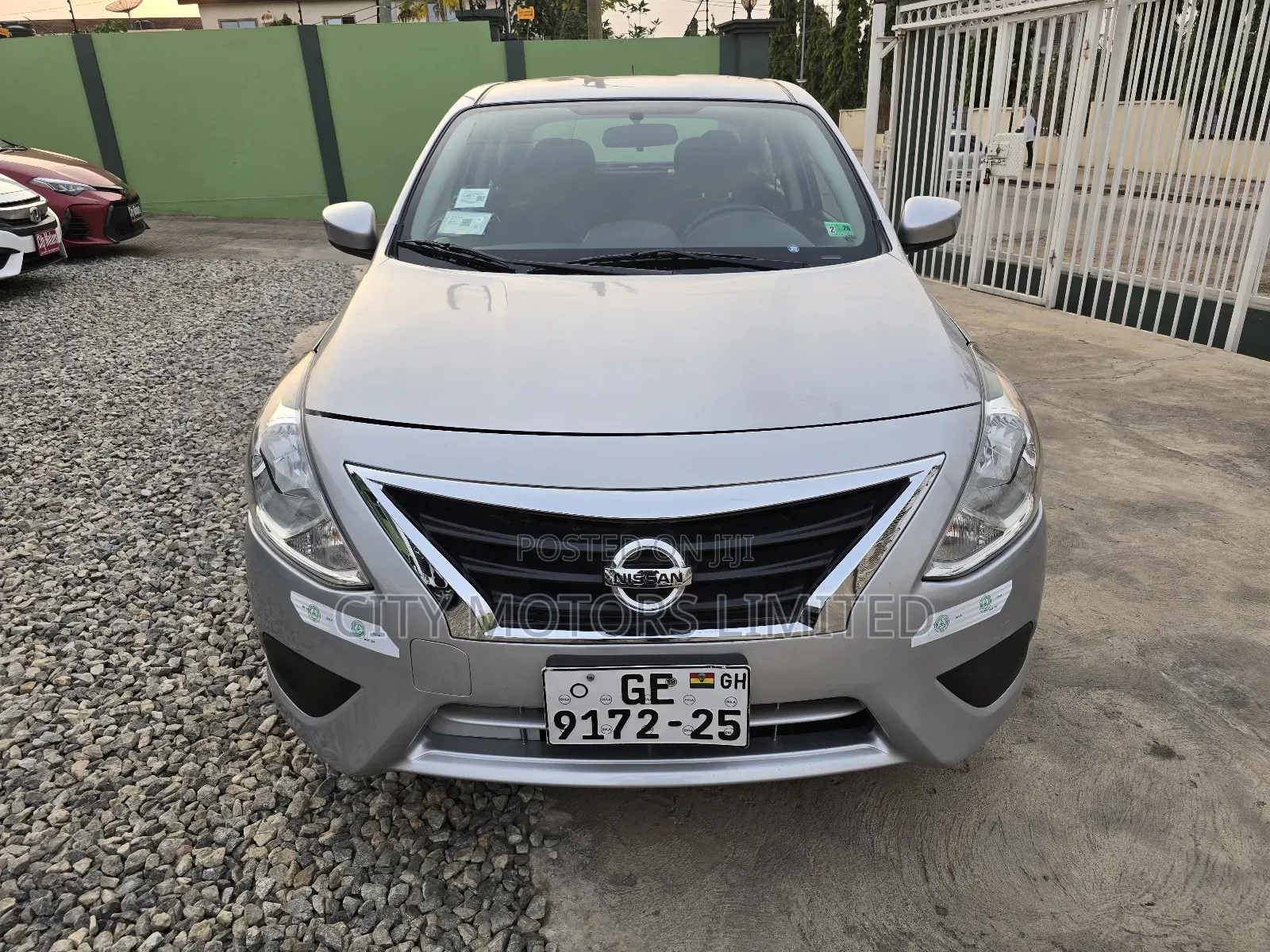 Nissan Versa 1.6 S 2019 Silver