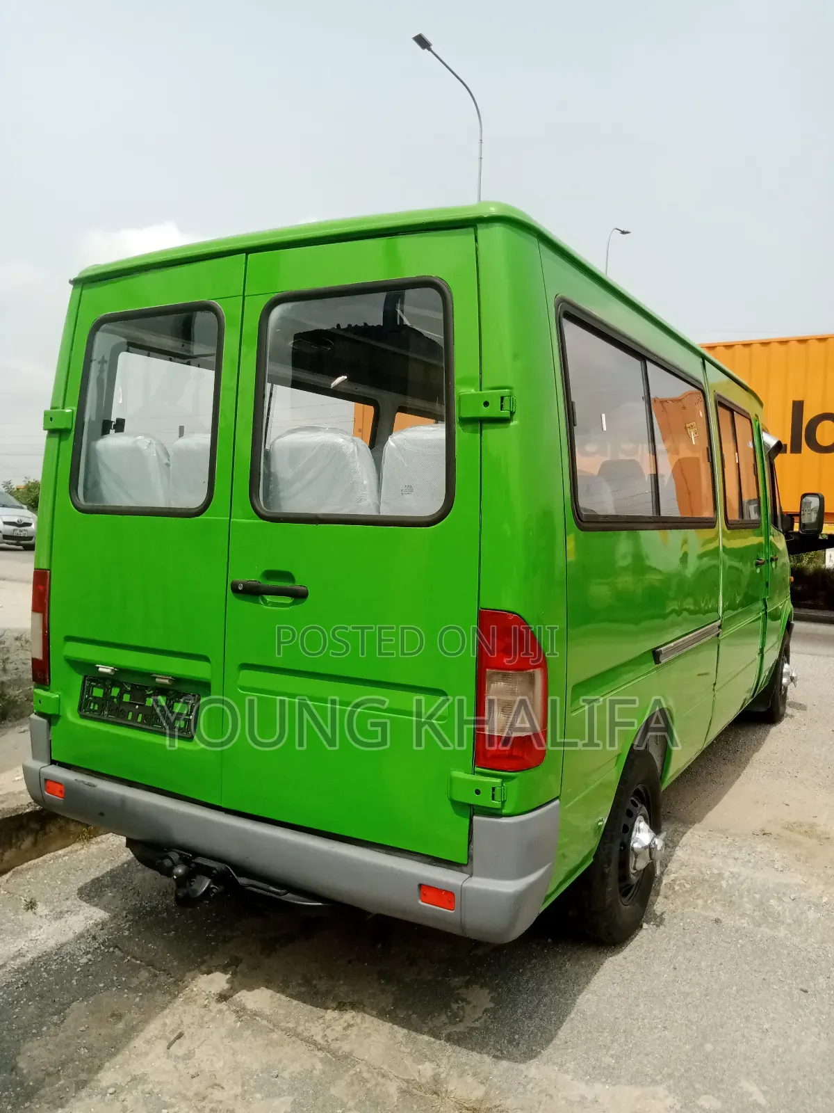 Mercedes-Benz Sprinter 2000 Green