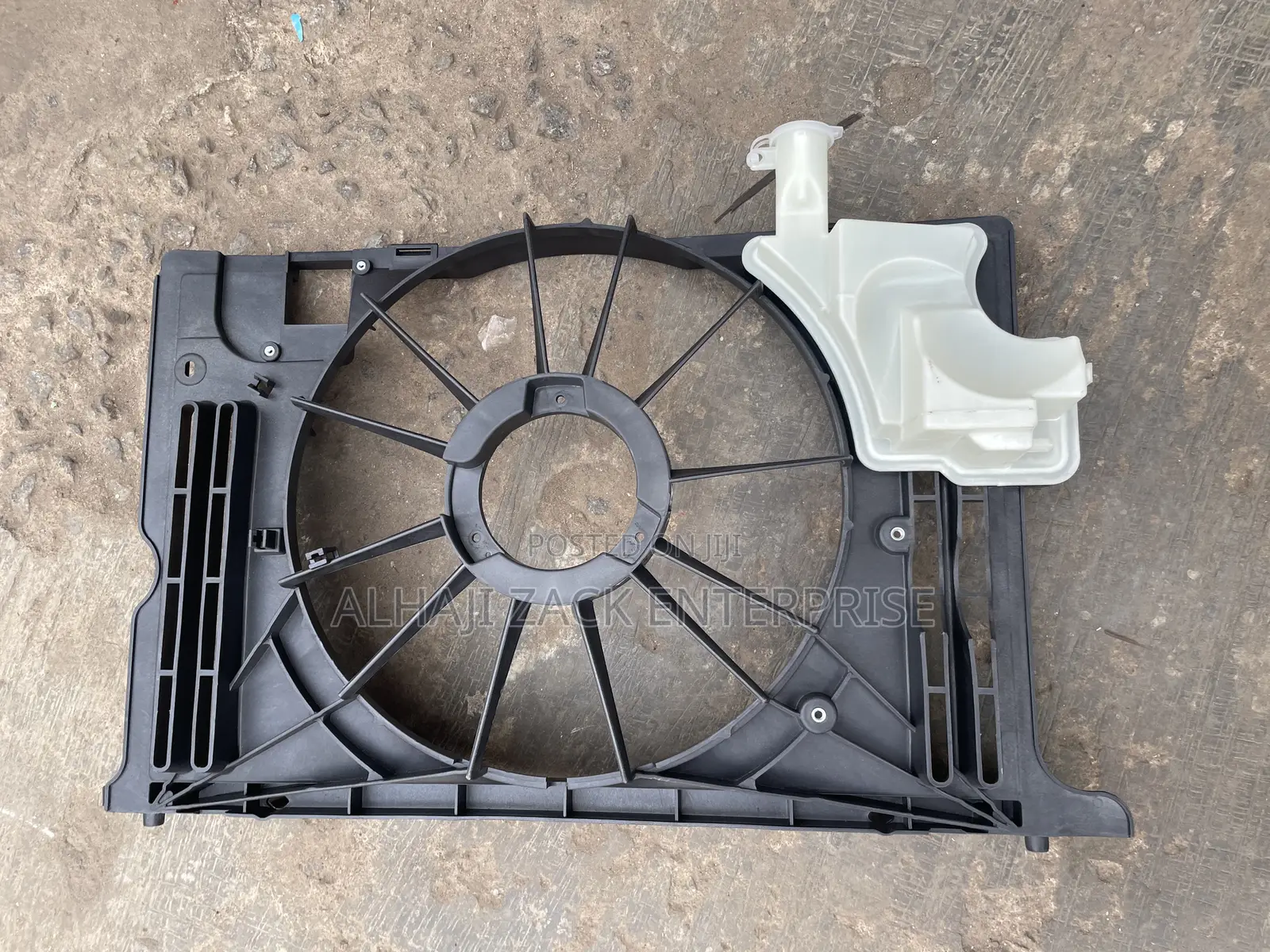 Toyota Corolla 2014-2018 Fan Case