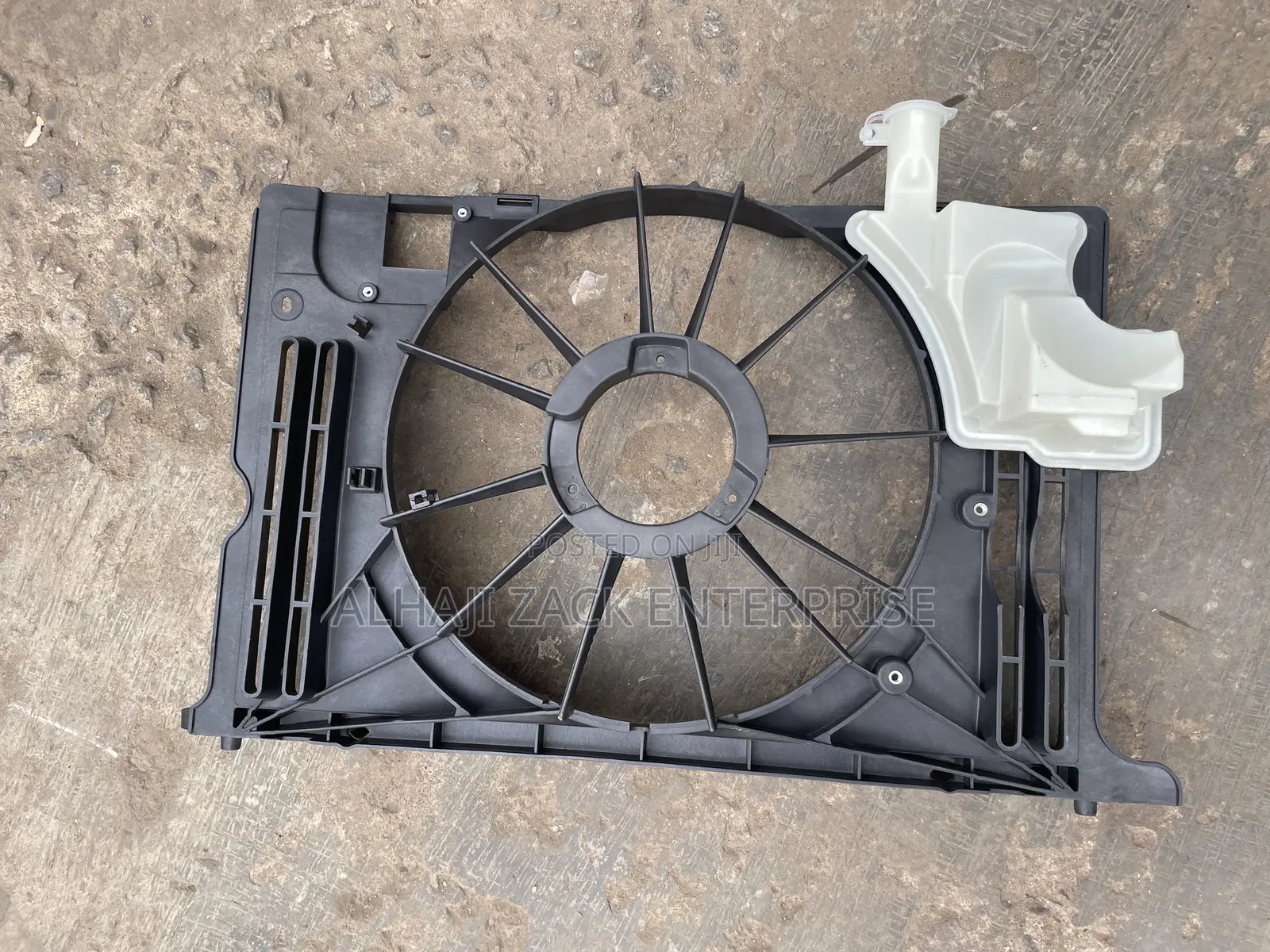 Toyota Corolla 2014-2018 Fan Case