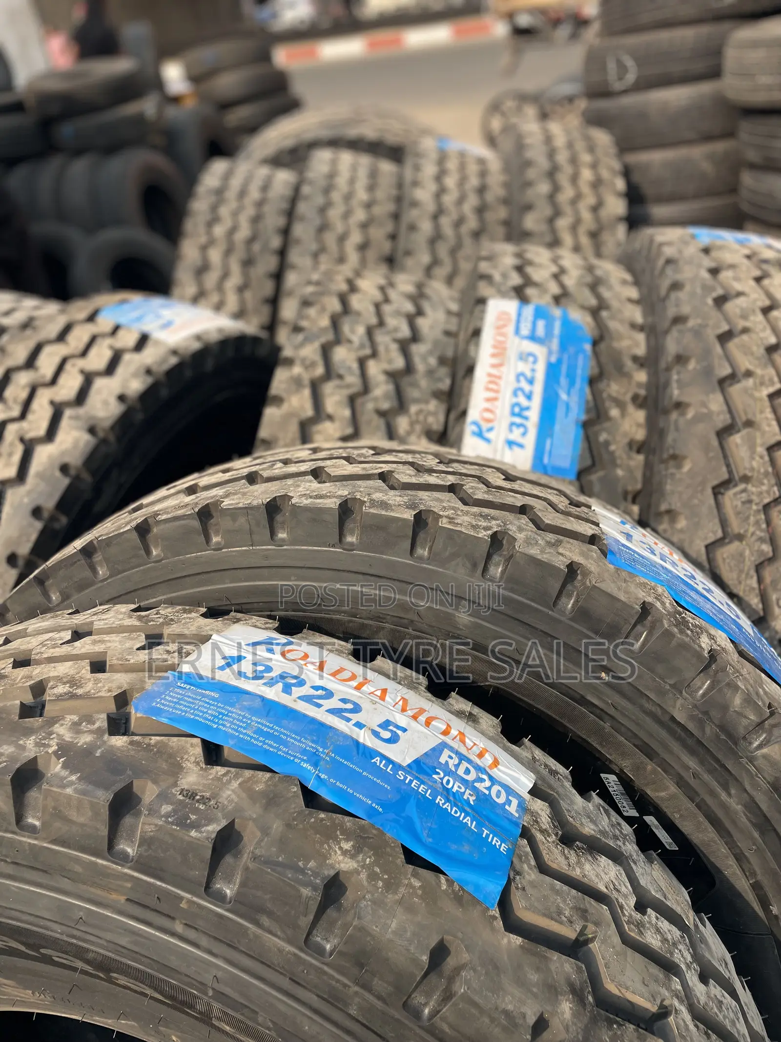 13r22.5 Roadia Mond Tyres