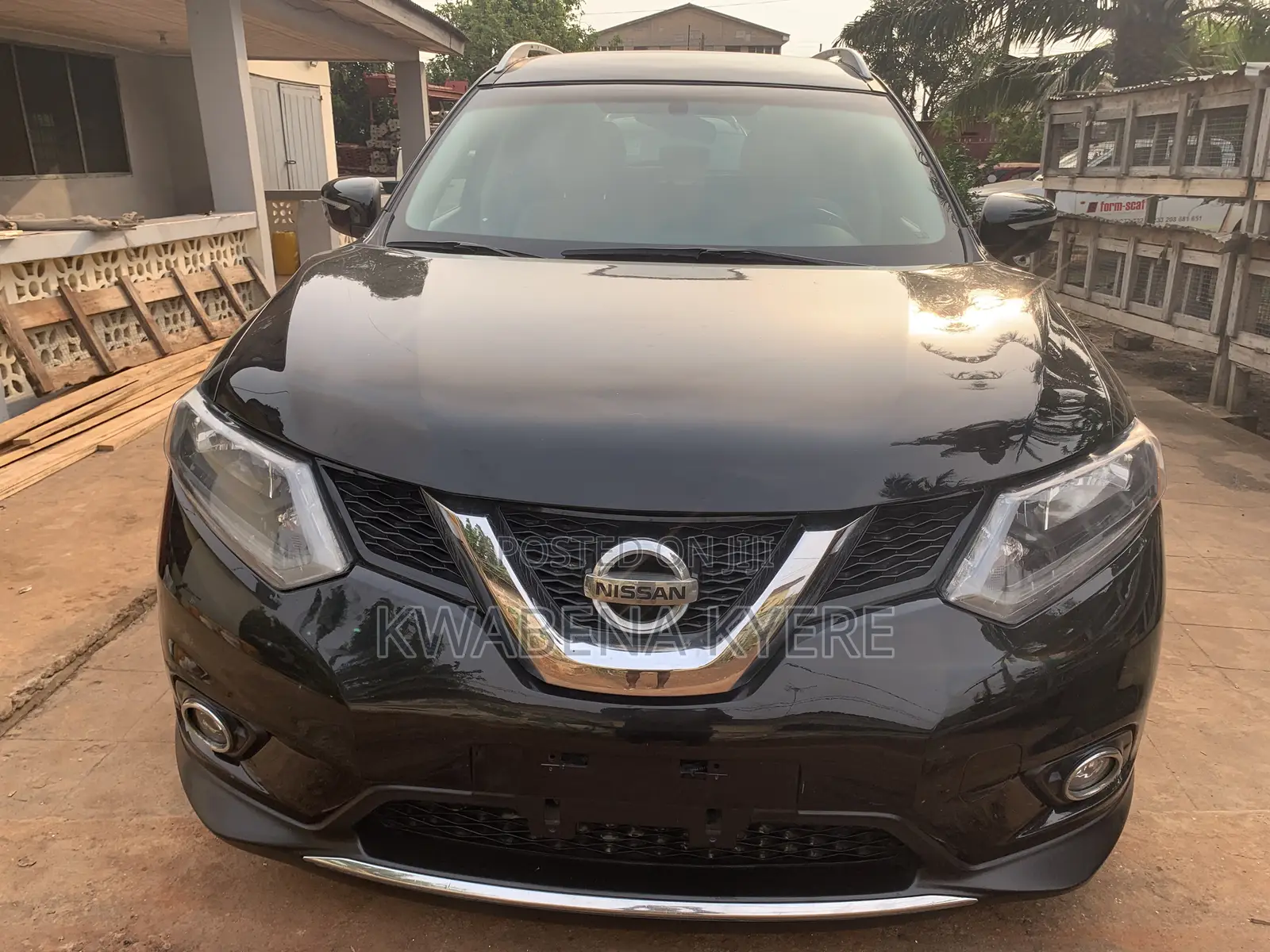 Nissan Rogue SV 4dr SUV AWD (2.5L 4cyl CVT) 2015 Black