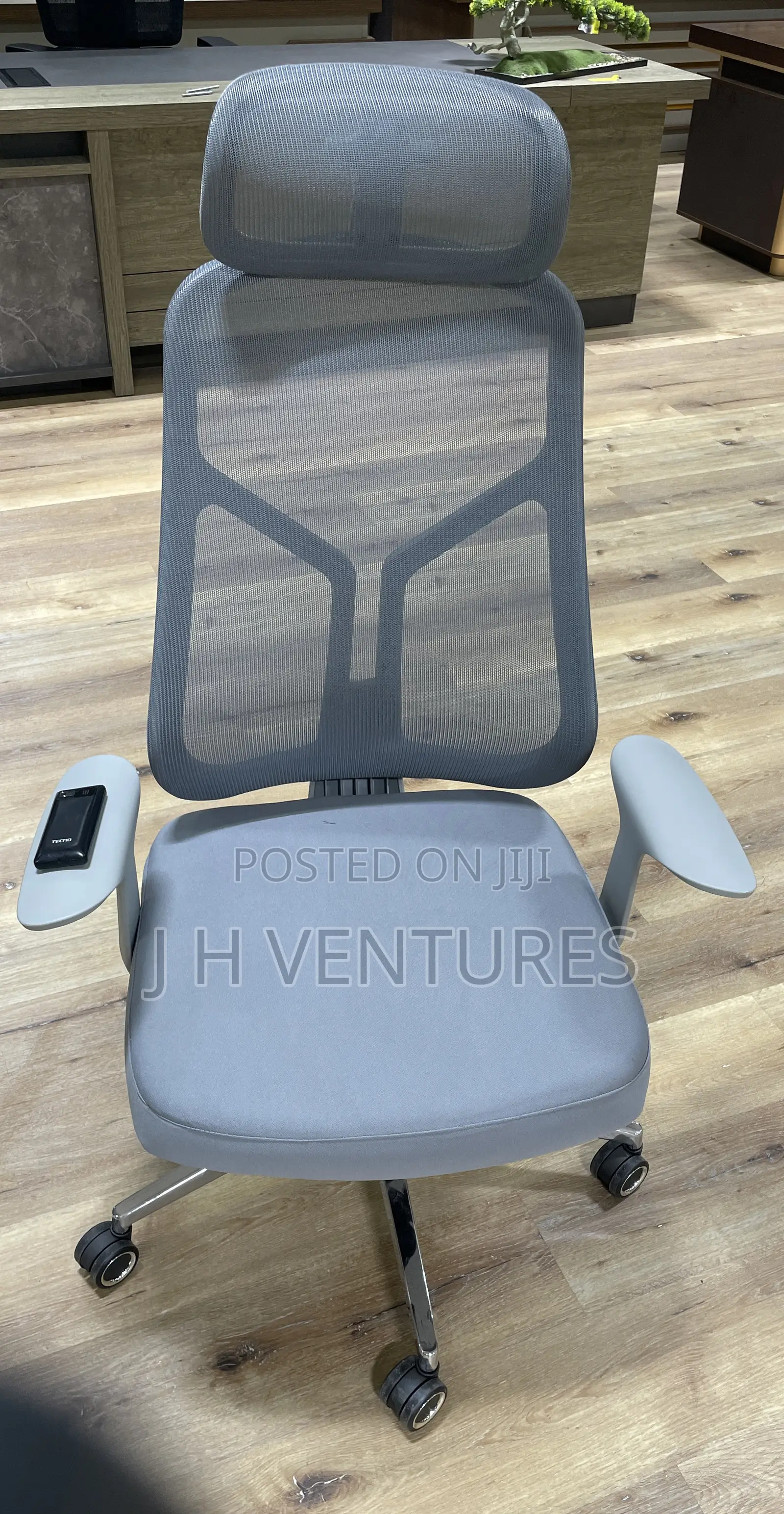 Office Chair 327a1