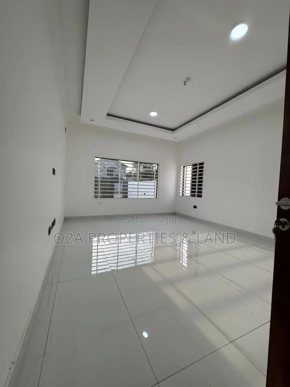 3bdrm House in Lashibi, Sakumono for sale