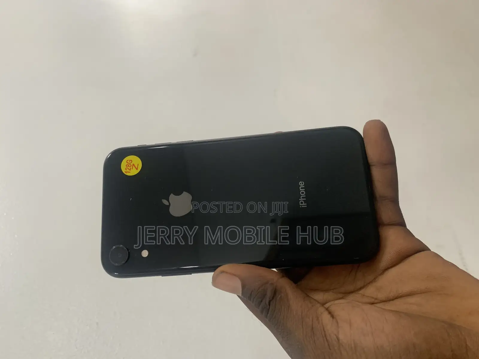 New Apple iPhone XR 128 GB Black