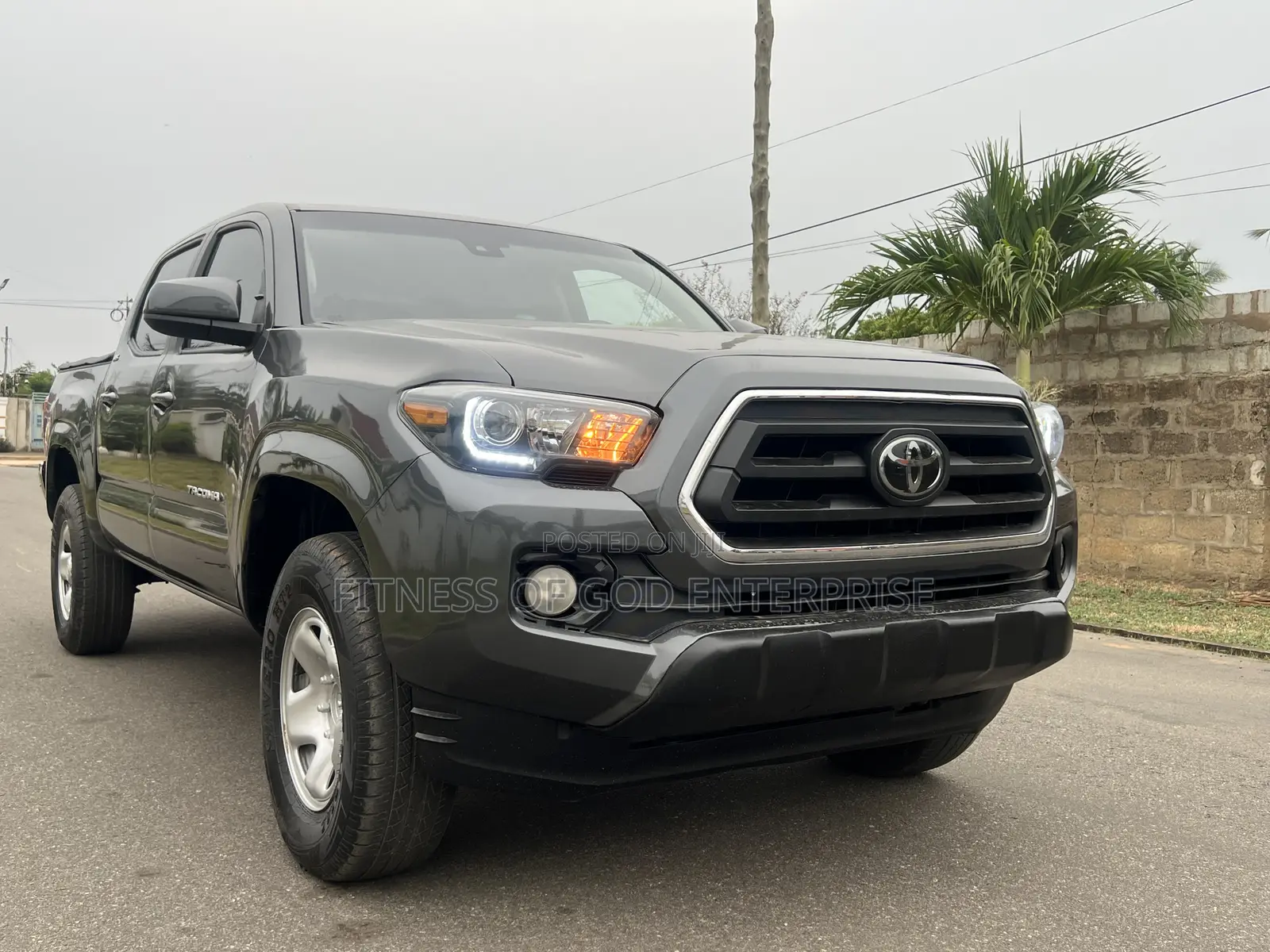 Toyota Tacoma 2022 Gray