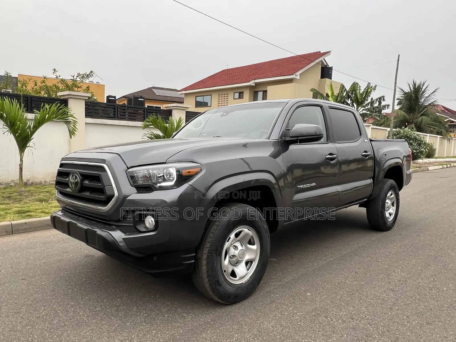 Toyota Tacoma 2022 Gray