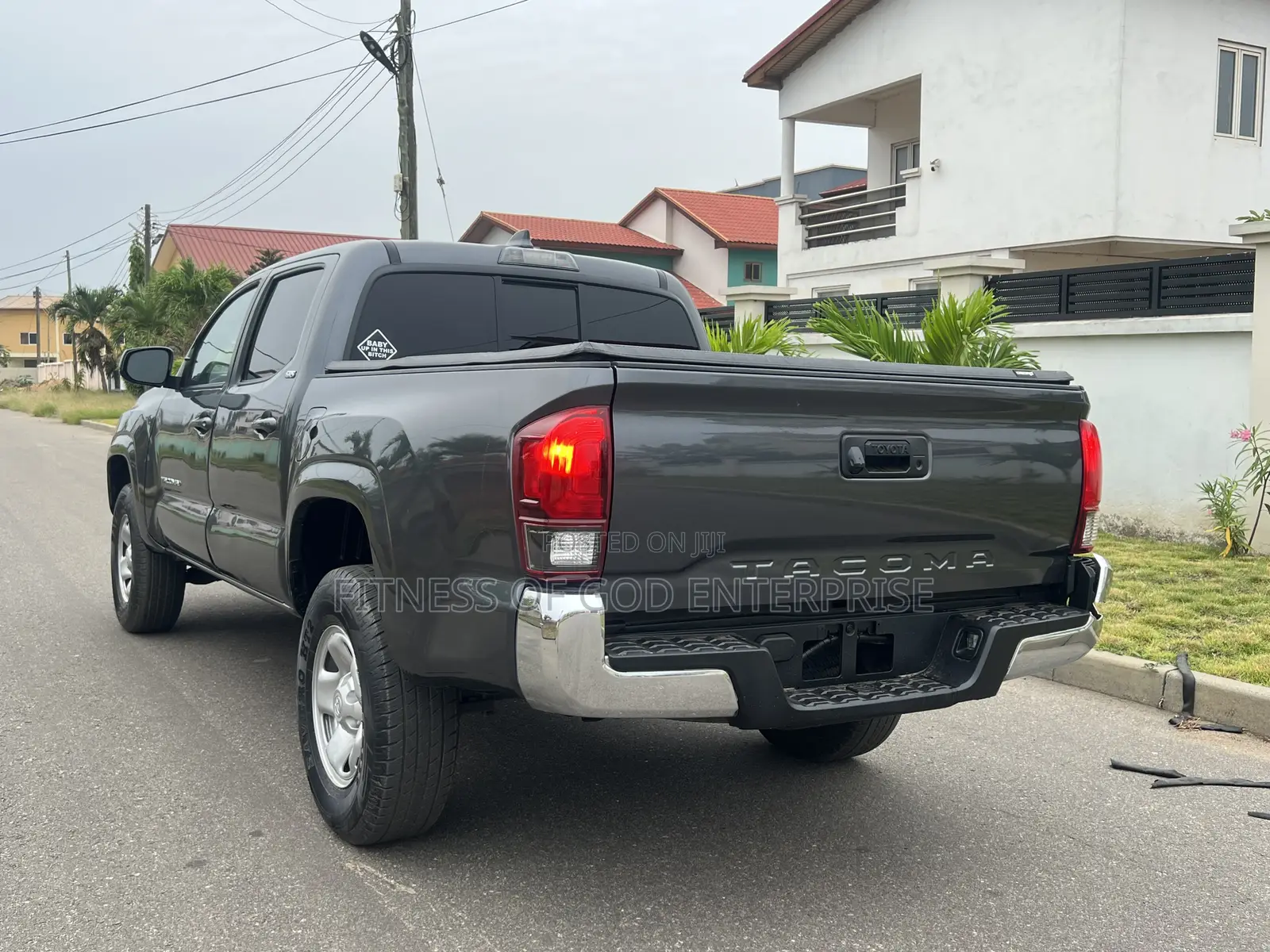 Toyota Tacoma 2022 Gray