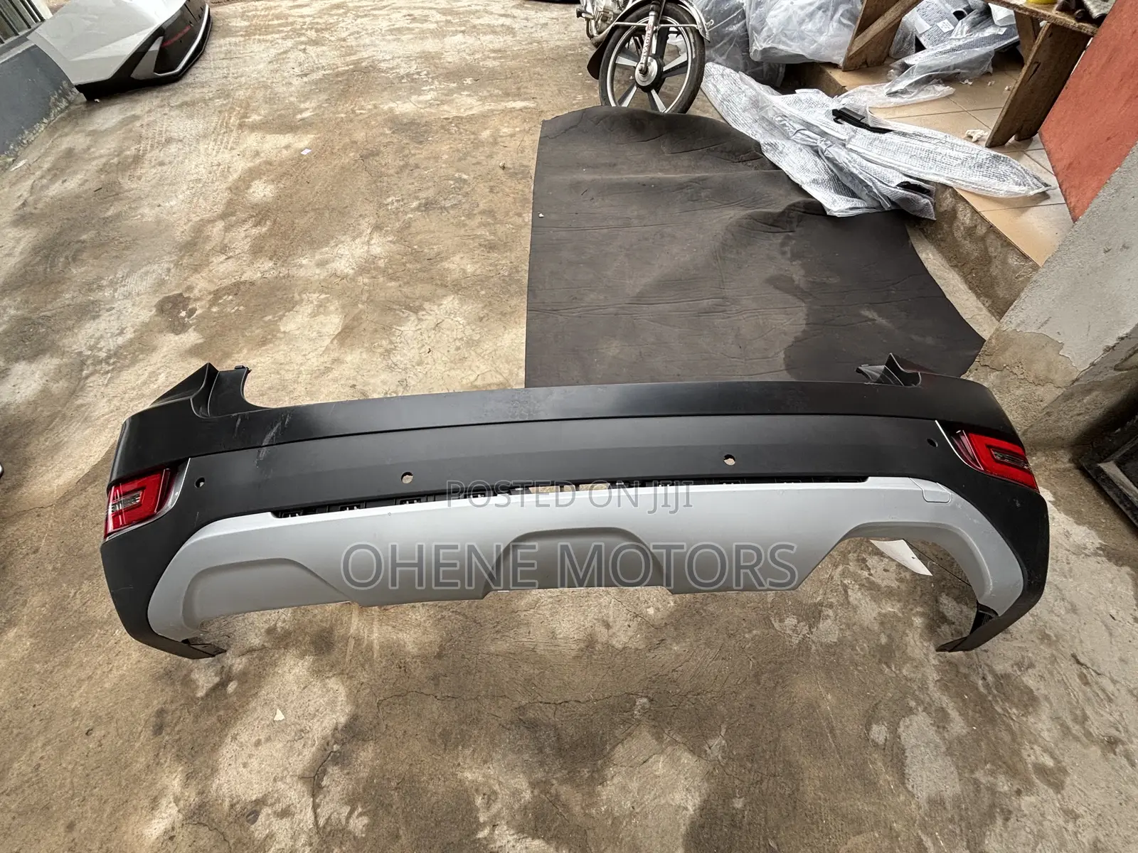 Hyundai Palisade 2018-2020 Back Bumper Complete Available
