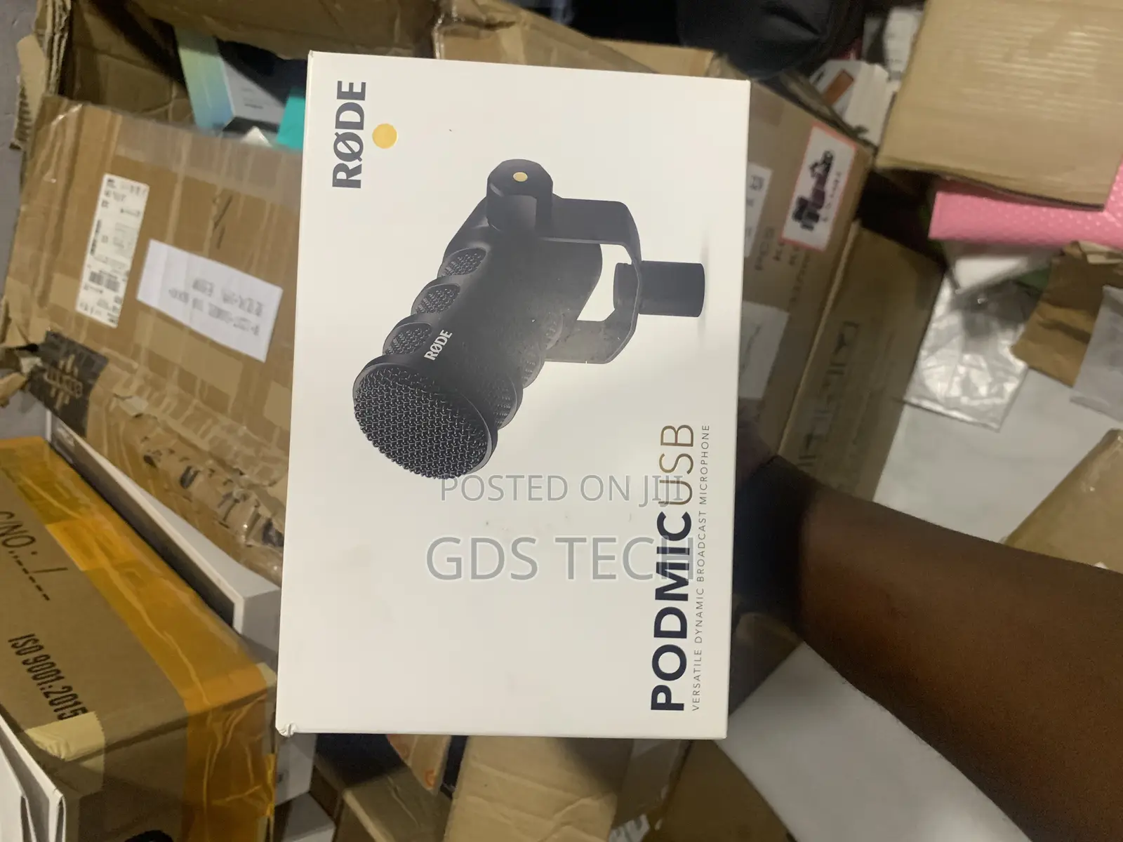 Rode Podmic Usb And Xlr Dynamic Broadcast Microphone