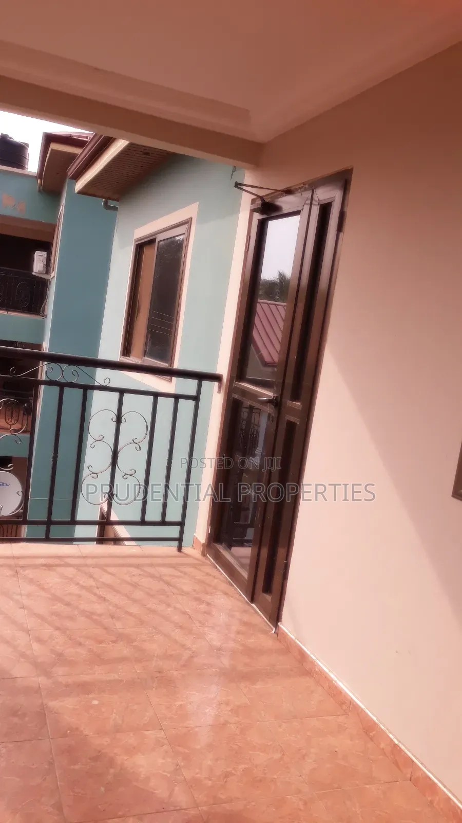 3bdrm Apartment in Kwabenya for rent